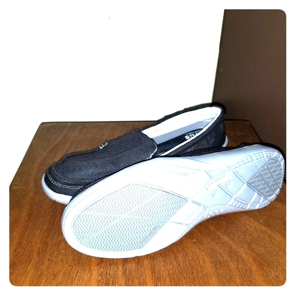 Croc Shoes. Never worn